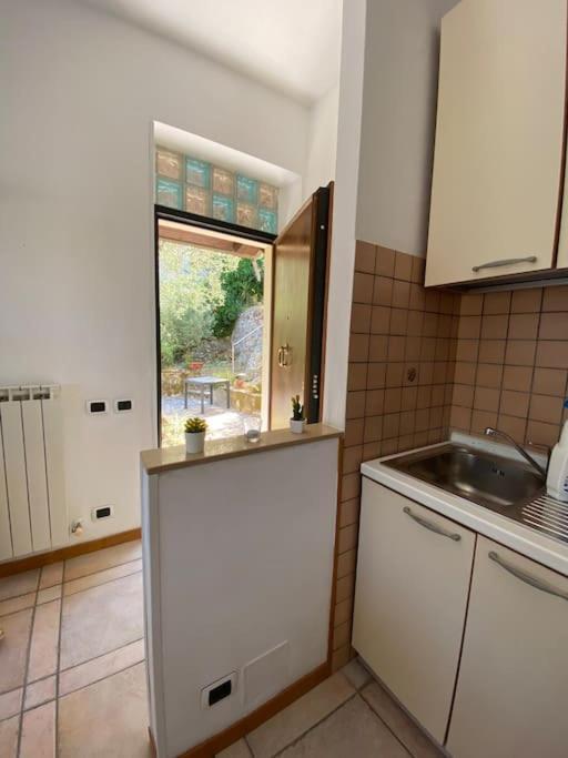 Fonzi'S House Apartment La Spezia Ngoại thất bức ảnh