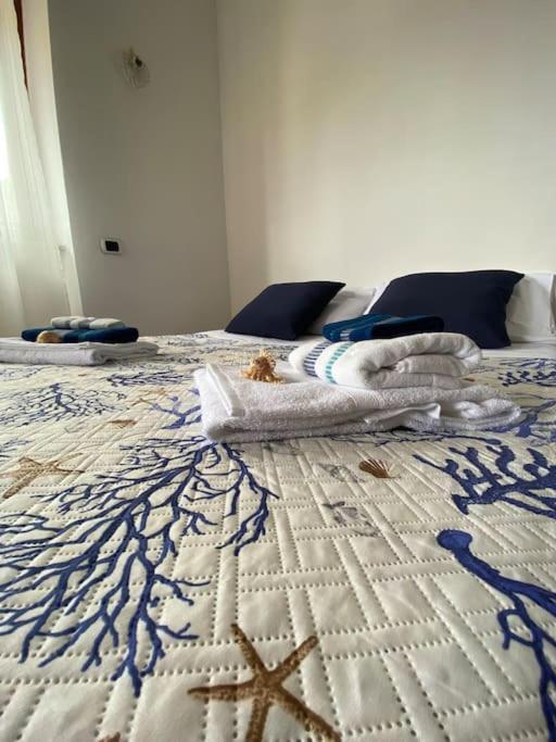 Fonzi'S House Apartment La Spezia Ngoại thất bức ảnh